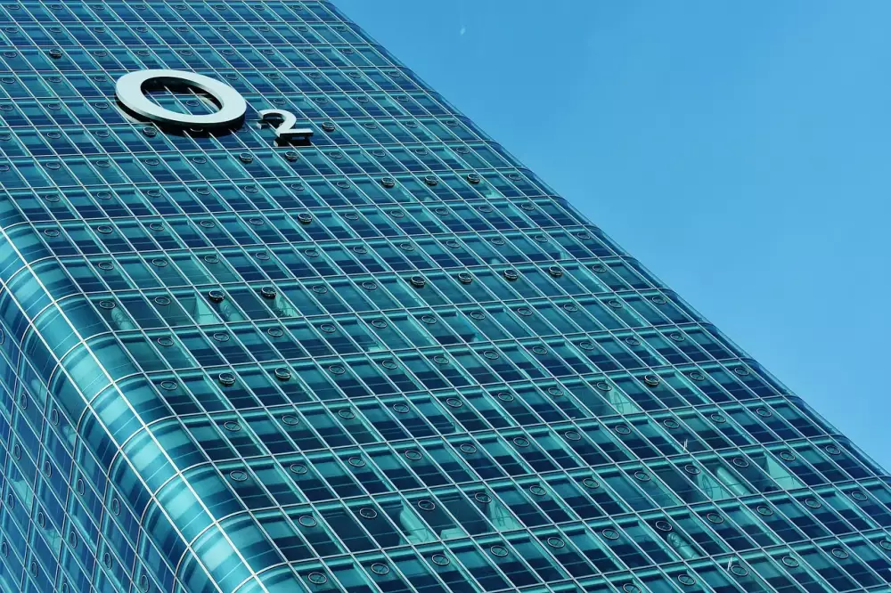 Demo O2 Arena